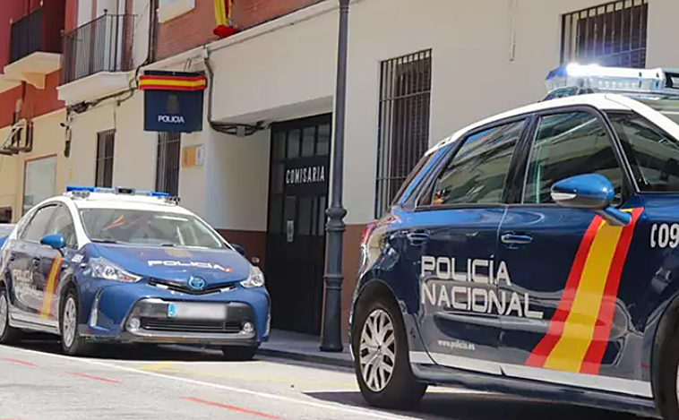 Un clan familiar propina una brutal paliza con bates de béisbol a un hombre en plena calle en Alicante