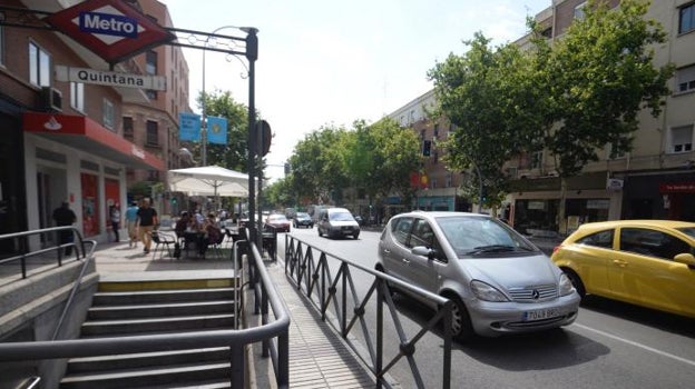 Tramo de la calle Alcalá que será reformado, a la altura de Quintana