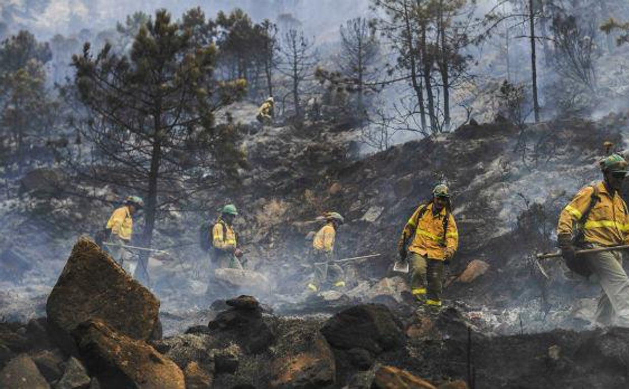 Baja el nivel de alerta por fuego, aunque aún es extremo en un tercio de Andalucía