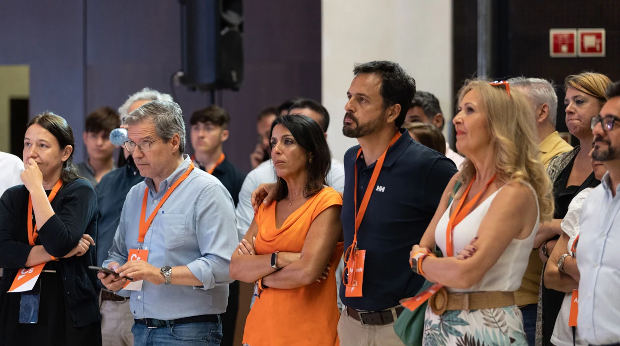 Una gestora con perfiles bajos dirigirá Ciudadanos en Andalucía hasta que elijan nuevo líder