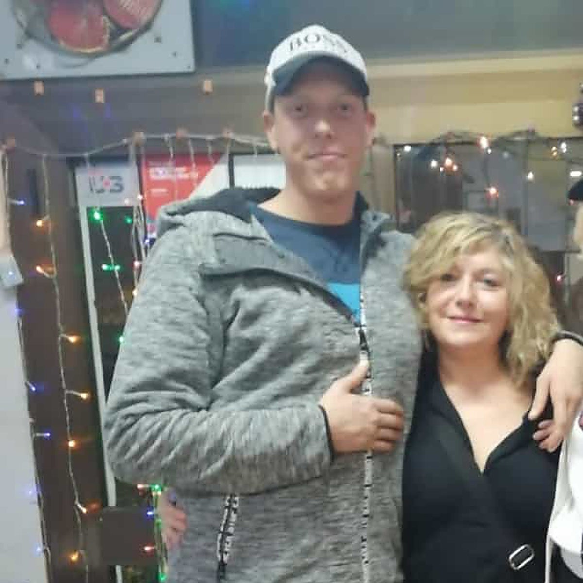 «Me han dicho que a mi hijo lo han matado y despedazado unos narcos»