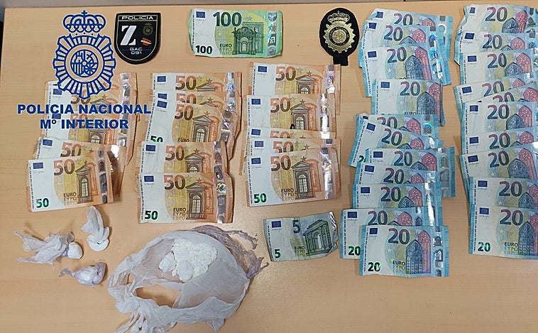 Detienen a un hombre en Valencia por agredir a su pareja y portar cocaína