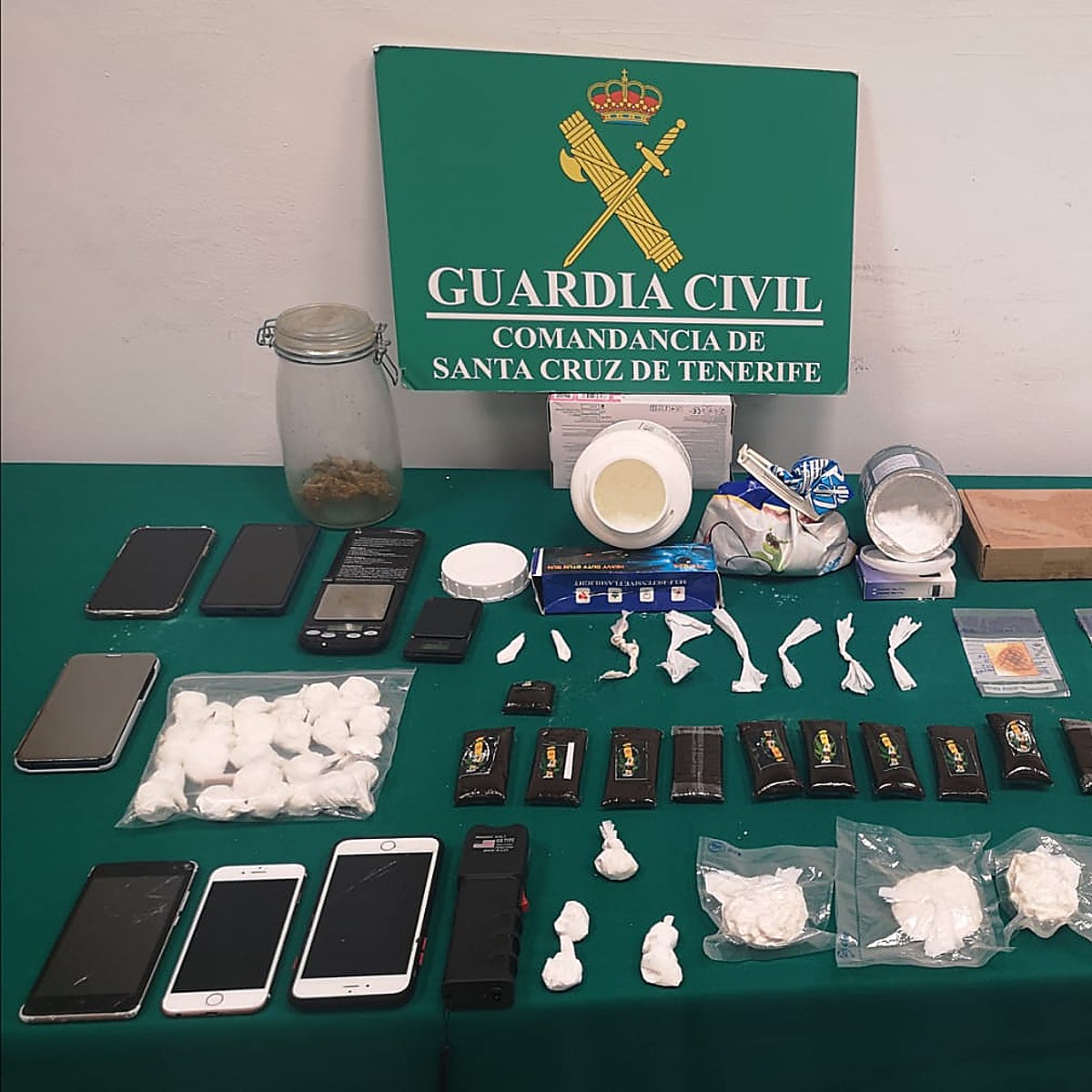 Detenidos en Tenerife cuatro miembros del histórico clan de 'Los Rositos' por tráfico de droga y blanqueo de capitales