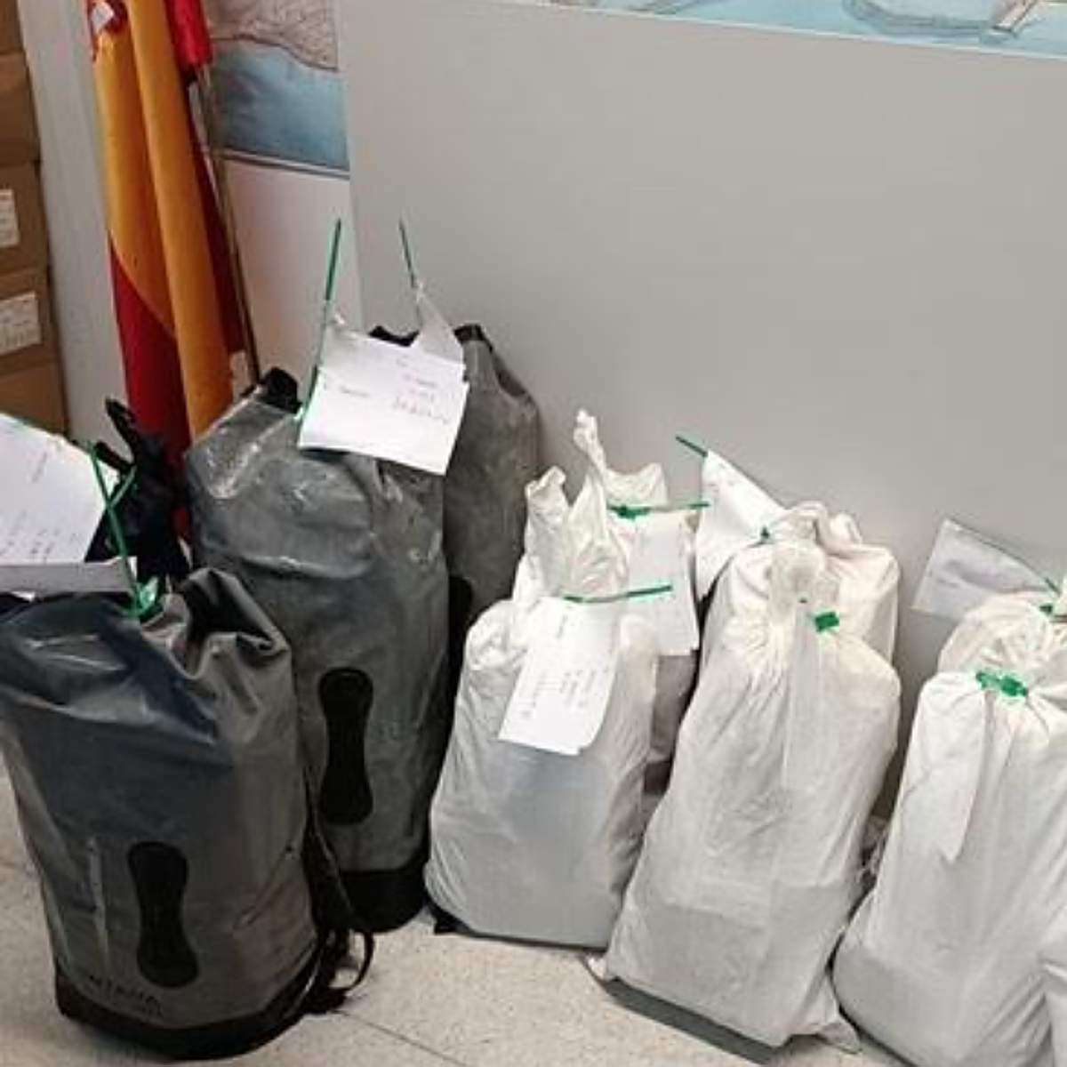 Encuentran 200 kilos de cocaína en un buque que paró a repostar en Tenerife