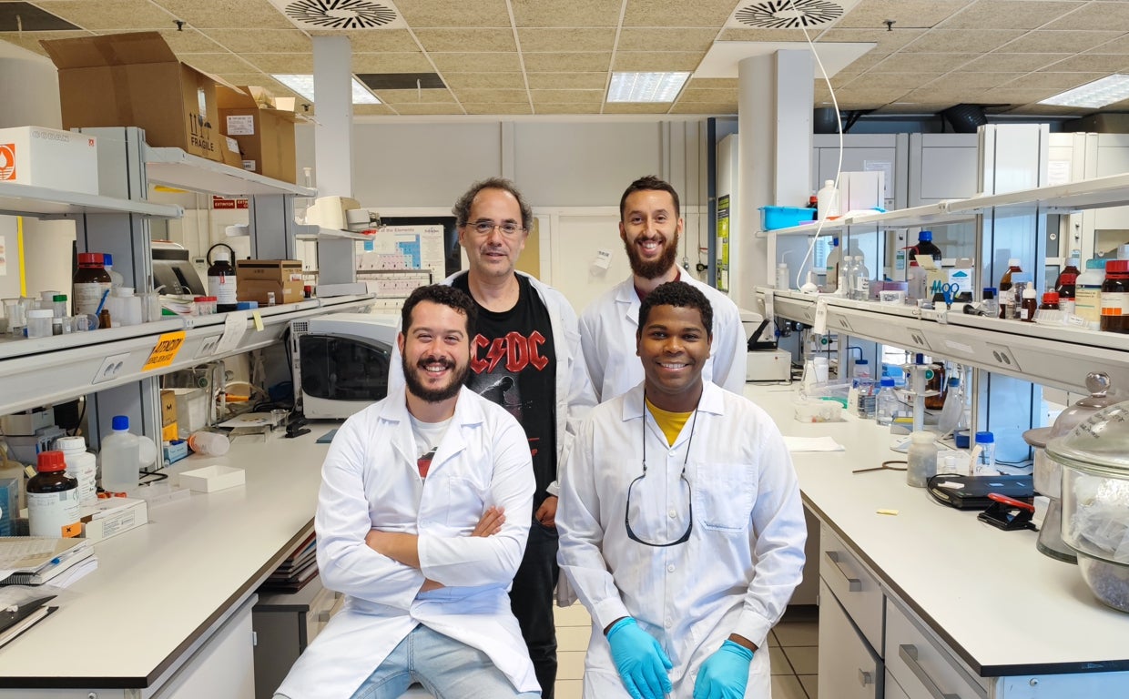 Equipo de investigadores de la UPV que han desarrollado el test de enfermedades respiratorias