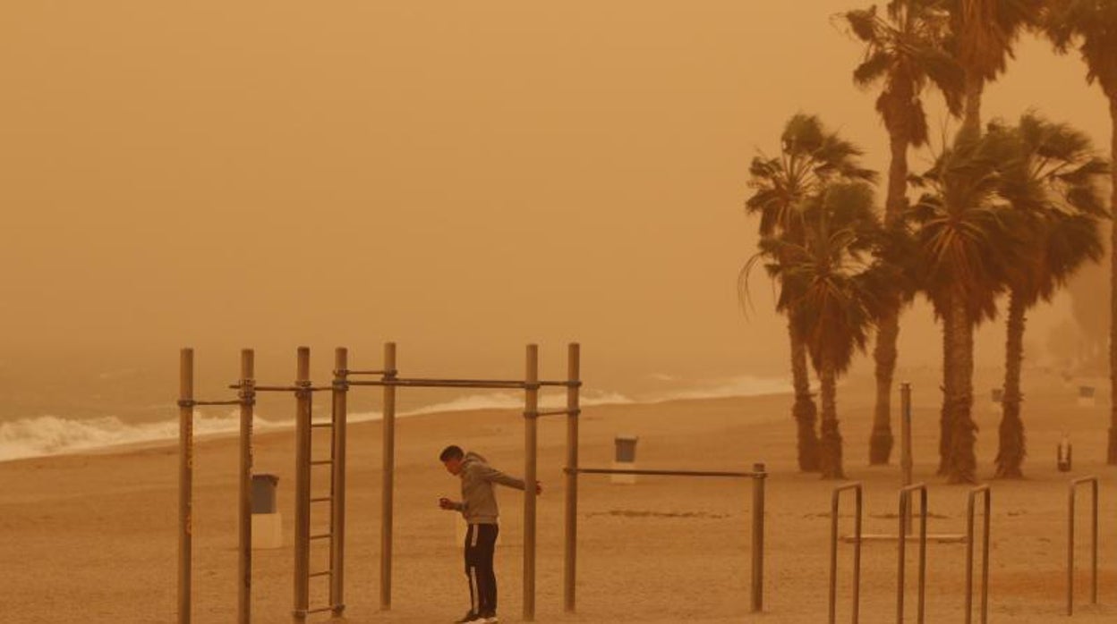 La calima acompañará a los avisos por calor en Andalucía