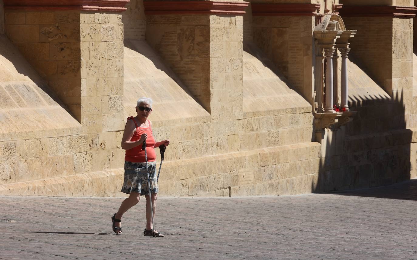 Los turistas en el último día del puente de agosto en Córdoba, en imágenes