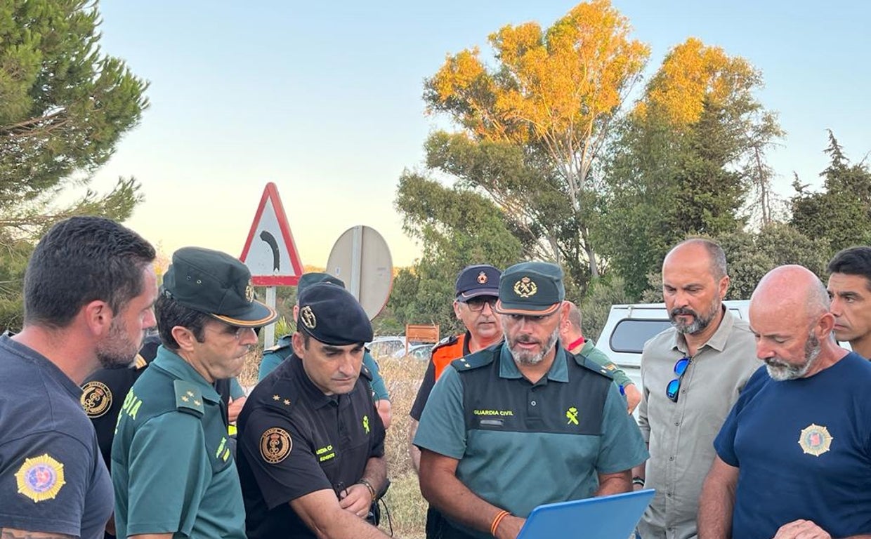 Imagen del puesto de mando que coordina la búsqueda