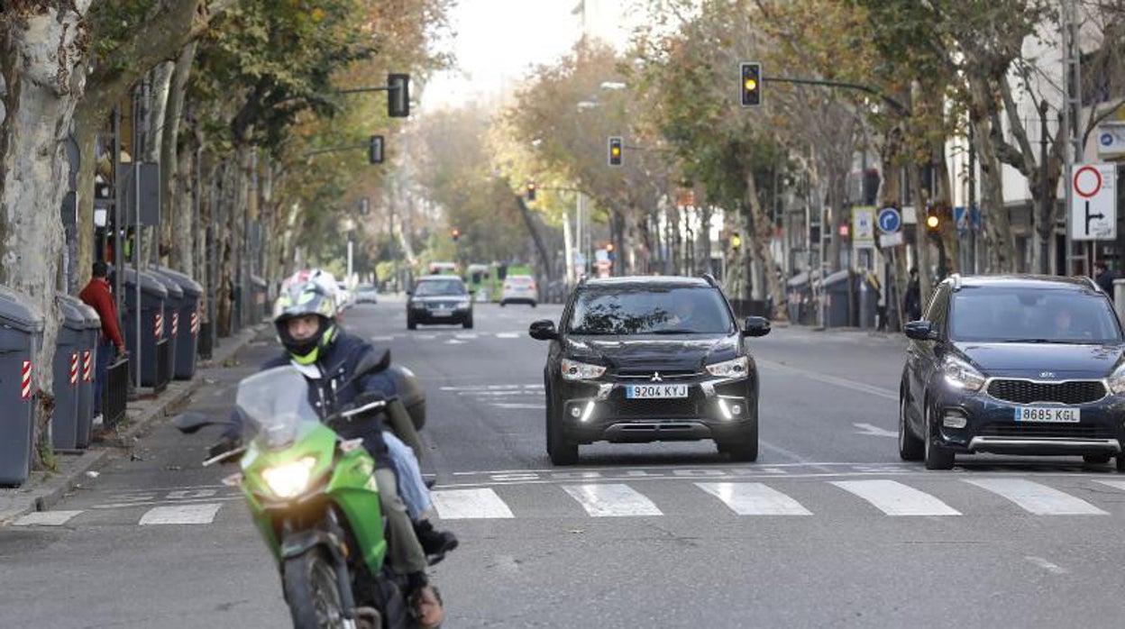 Accidente en Córdoba | Un herido grave tras chocar dos motos en Ronda de los Tejares de Córdoba