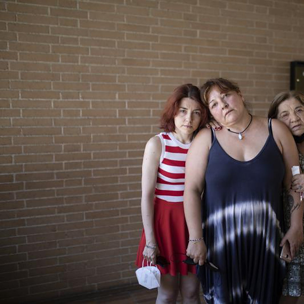 La madre del rapero apuñalado por una banda latina: «¿Por faltarte tres meses para los 18 años es ser menos asesino?»