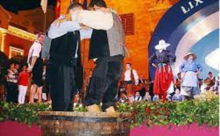 Leiva o Beret, catas de vino,  arte y musicales infantiles, en las fiestas de Valdepeñas 2022