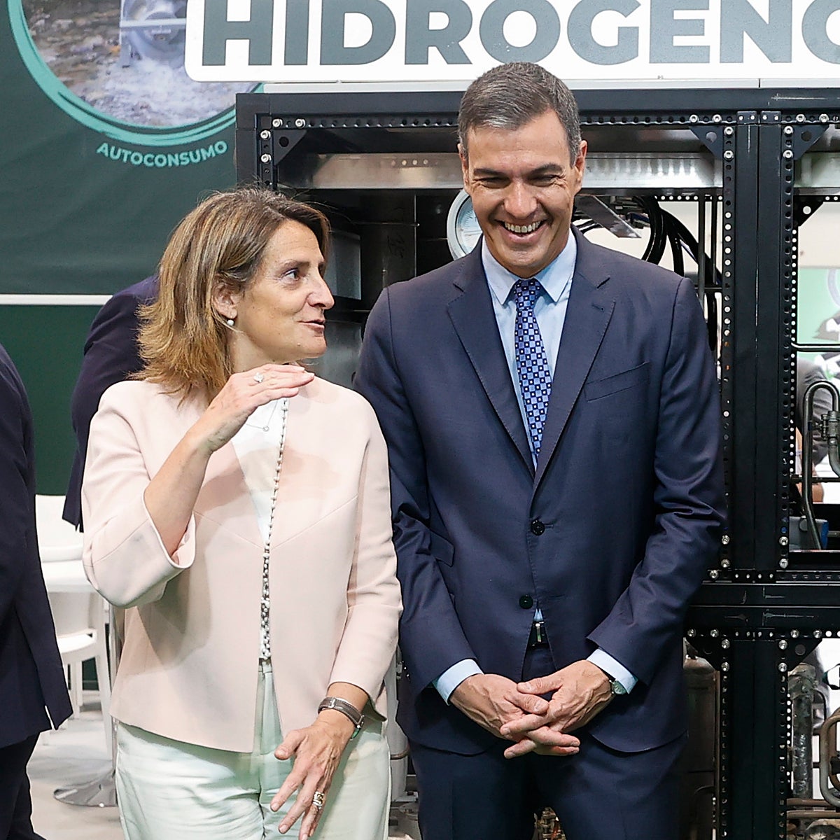 El Gobierno agita el 'no' del PP al decreto energético para presionar a sus socios