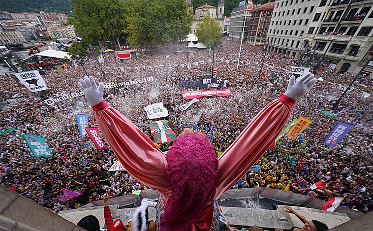 La Ertzaintza investiga una presunta agresión sexual en las fiestas de Bilbao