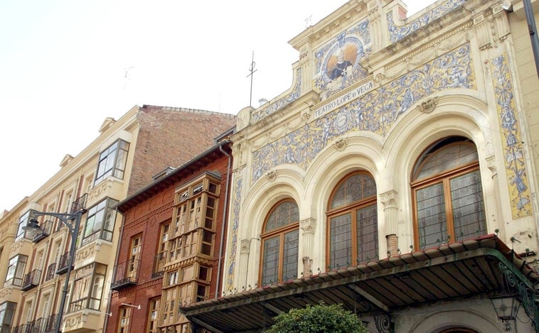 La rehabilitación del histórico Teatro Lope de Vega de Valladolid da un paso más