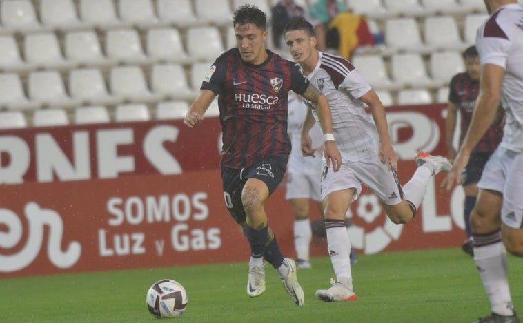 2-1: Agónica y justa victoria del Albacete sobre un Huesca que decepcionó