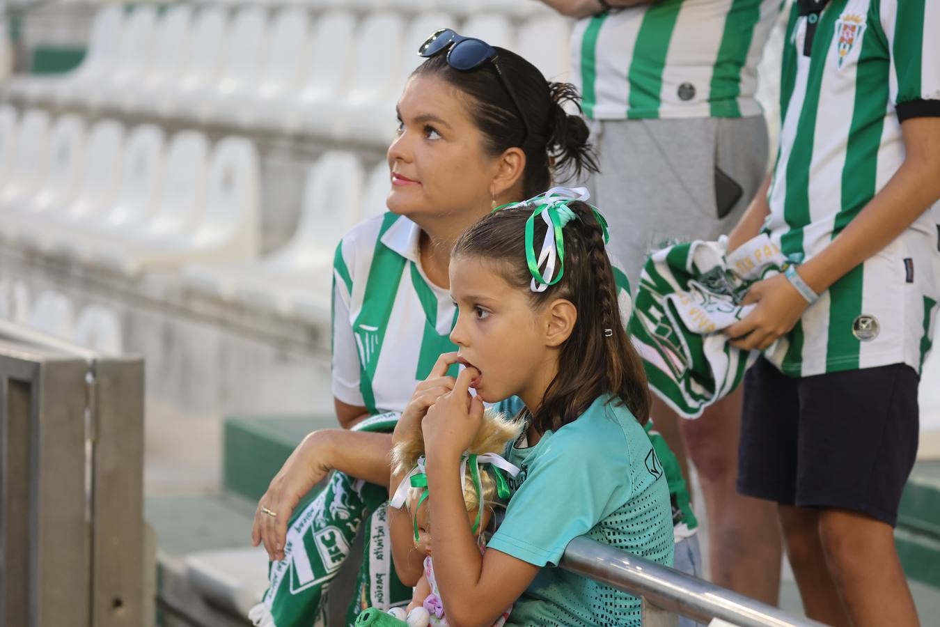 El ambiente en las gradas en el Córdoba CF - Unionistas, en imágenes