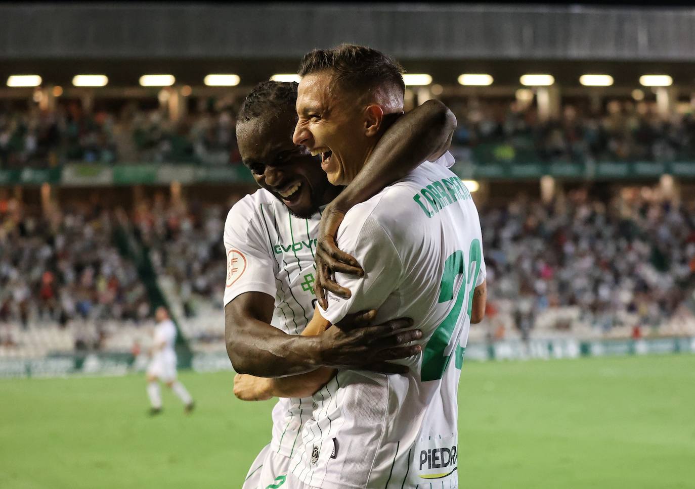 La alegría de la goleada del Córdoba CF a Unionistas, en imágenes