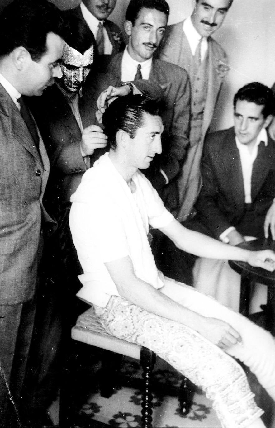 La vida de Manolete, en imágenes