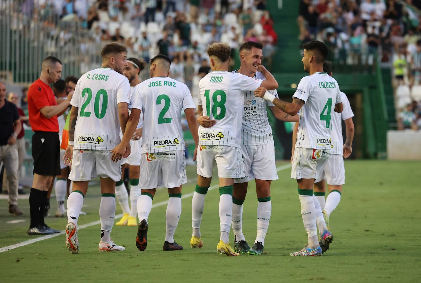 Las espectaculares imágenes de las mejores jugadas del Córdoba CF - Fuenlabrada