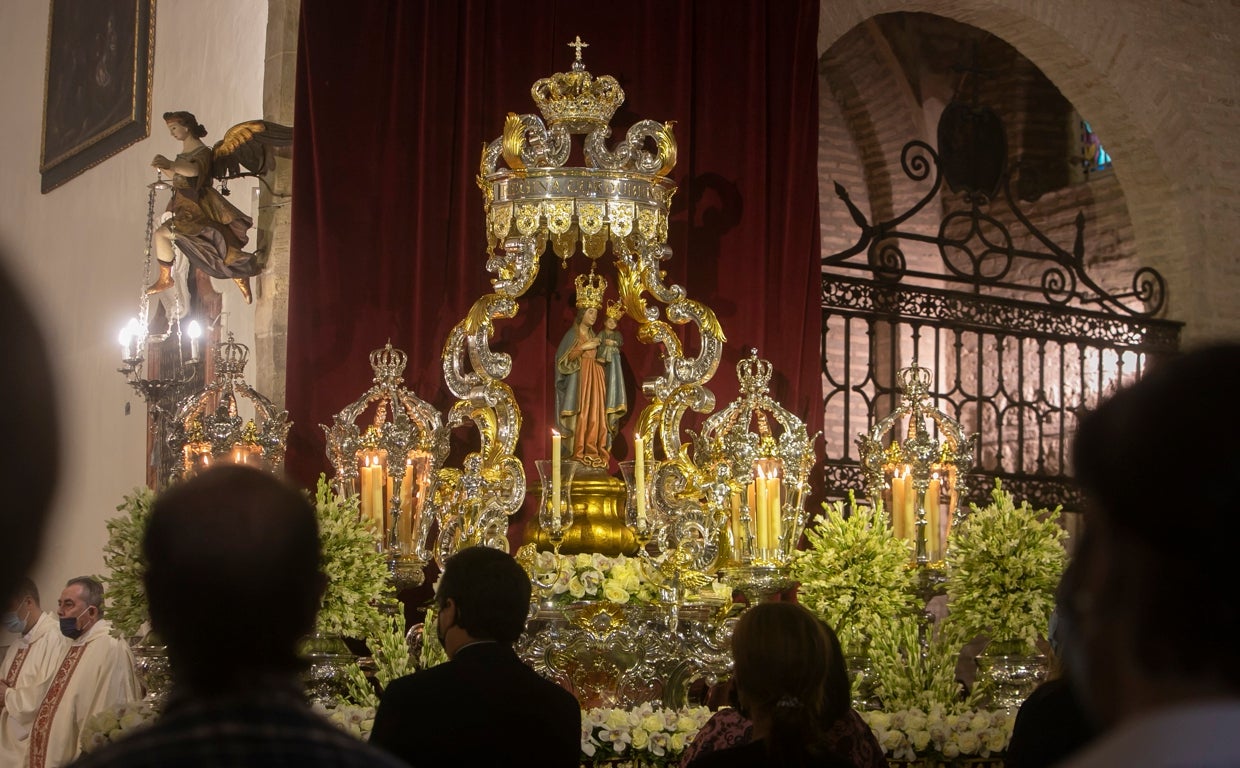 La Virgen de la Fuensanta, durante la misa que presidió el obispo el 8 de septiembre de 2021