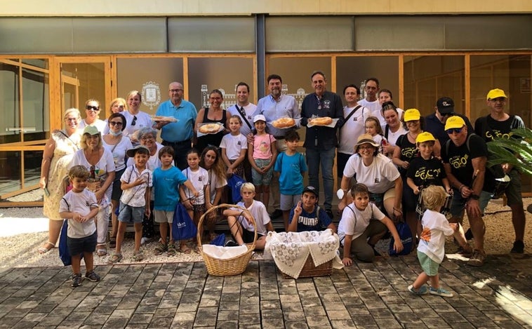 Barcala recibe el «panquemao» en las fiestas del Raval Roig