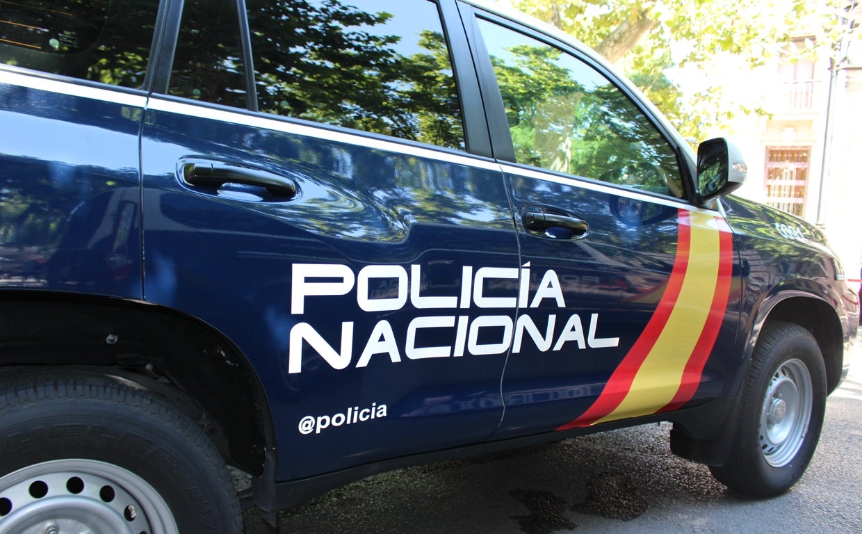 Un coche patrulla de la Policía Nacional de Valencia