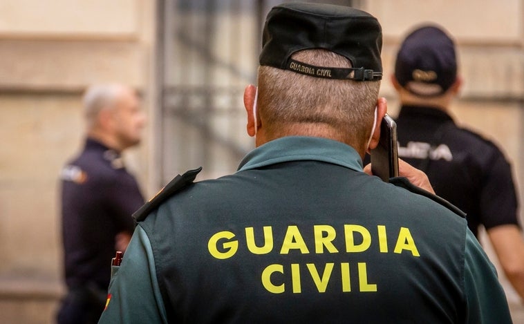 Investigan a un teniente coronel de la Guardia Civil en Valencia por irregularidades en su gestión económica