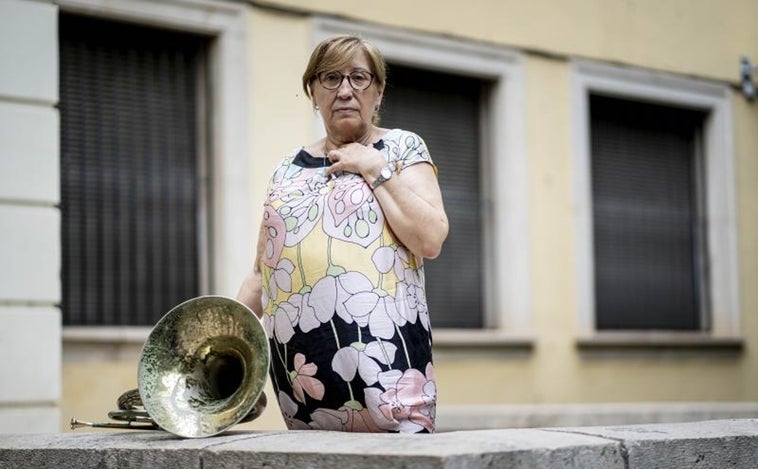 Convocan concentraciones  tras los últimos casos de discriminación lingüística a profesores y alumnos por utilizar el español