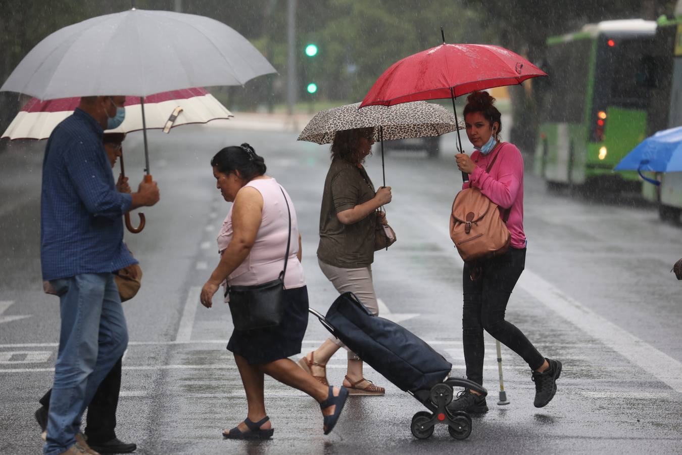 La ansiada lluvia vuelve a Córdoba, en imágenes