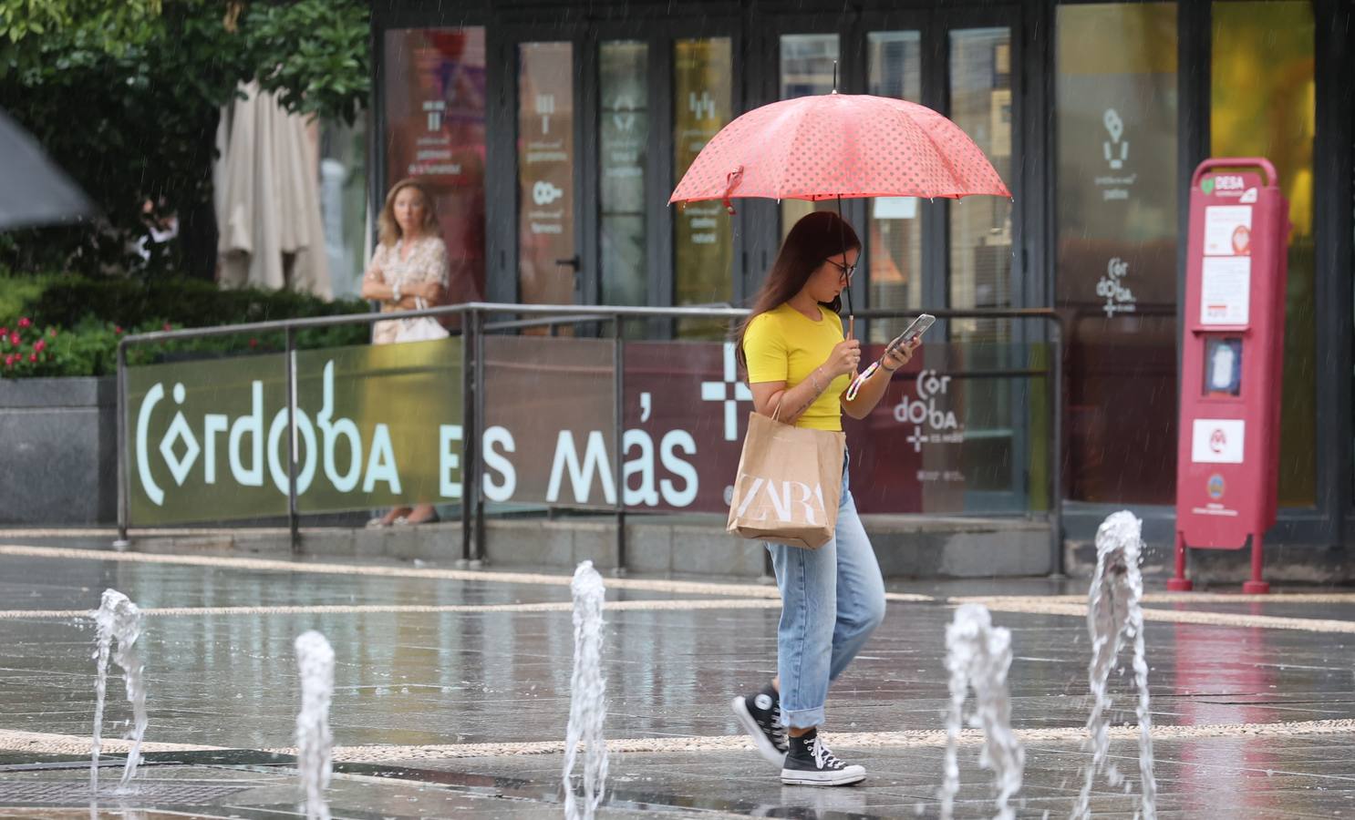 La ansiada lluvia vuelve a Córdoba, en imágenes