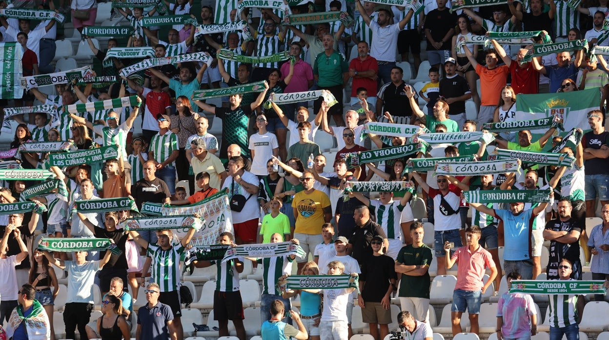 El Córdoba CF supera los 12.725 socios para esta temporada 2022-2023