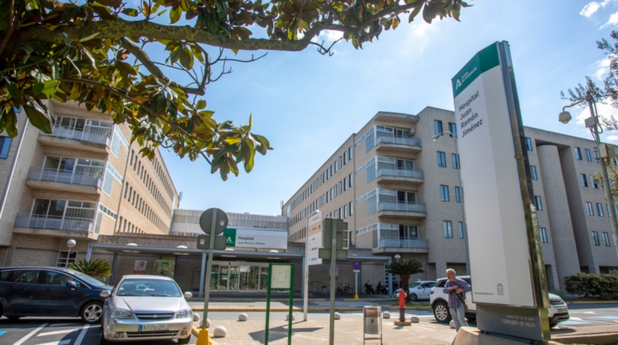 Huelva se rebela contra el «fiasco» del proyecto del materno-infantil