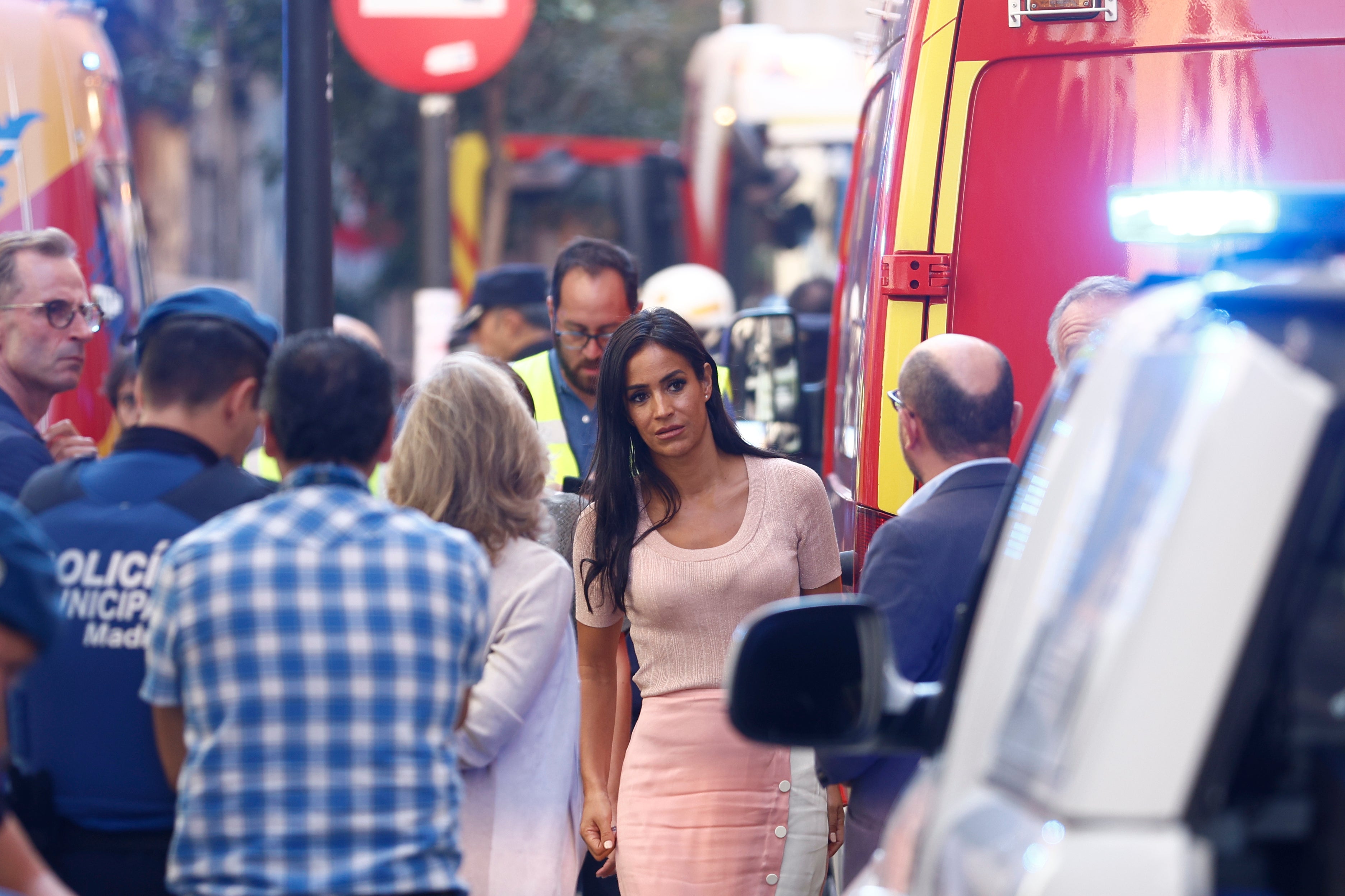 La vicealcaldesa de Madrid, Begoña Villacís, se ha personado en el lugar del accidente.