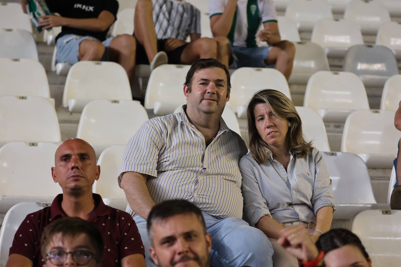 El ambientazo en El Arcángel en el Córdoba CF - Rayo Majadahonda, en imágenes