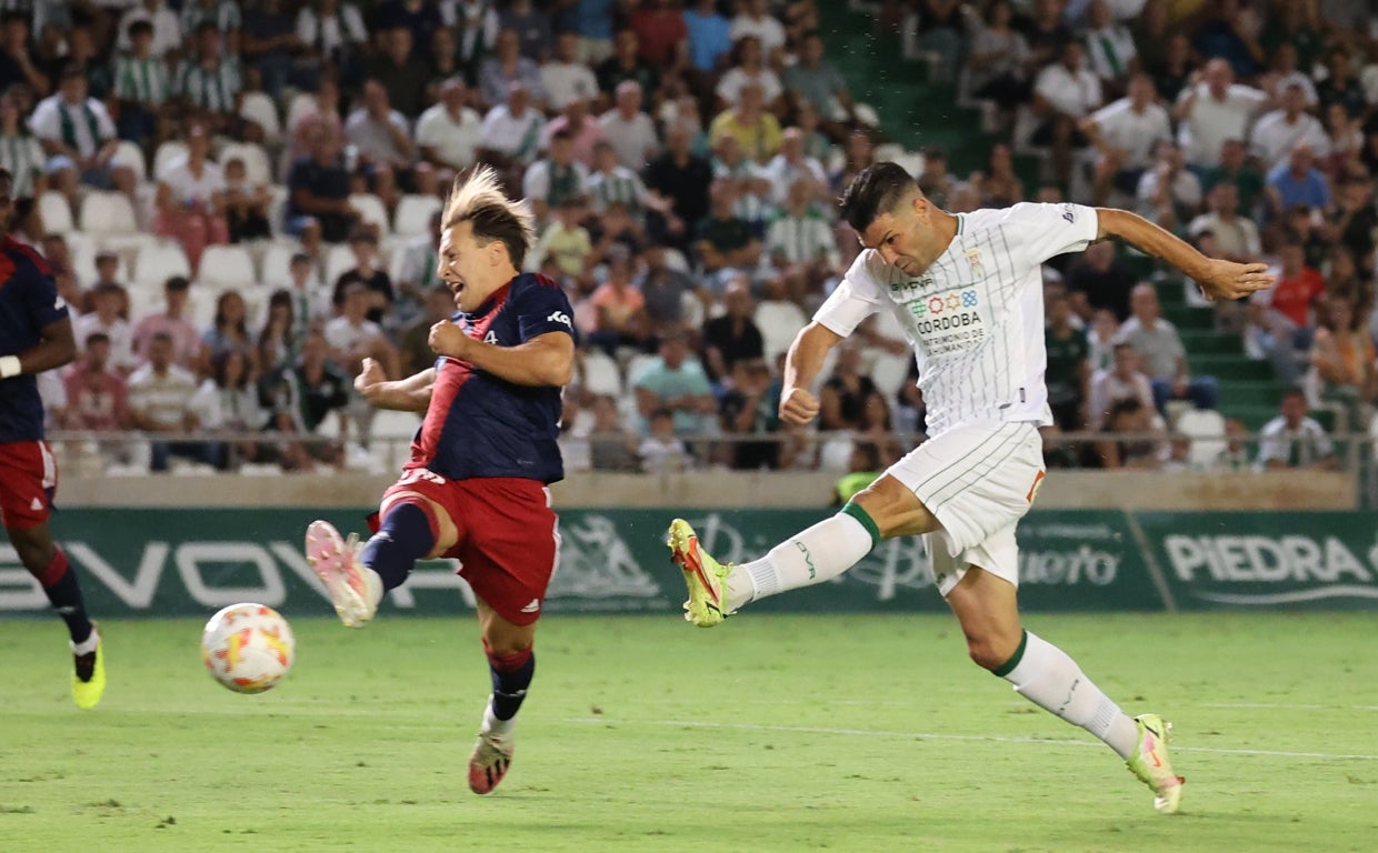 Willy dispara ante el Rayo Majadahonda