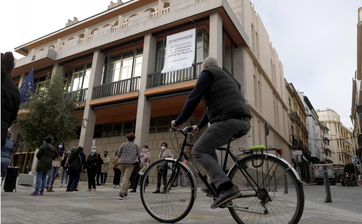 El Ayuntamiento de Córdoba encarga un servicio de 'streaming' para alojar vídeos de la Televisión Municipal