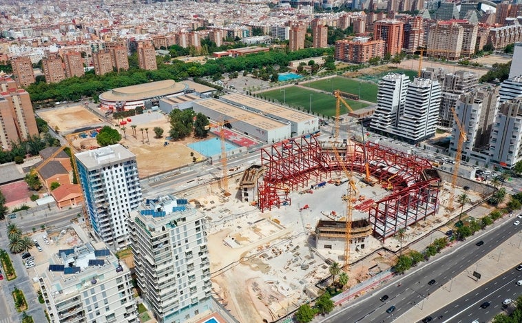 Juan Roig aportará 60 millones de euros más para finalizar el Arena de Valencia en 2024