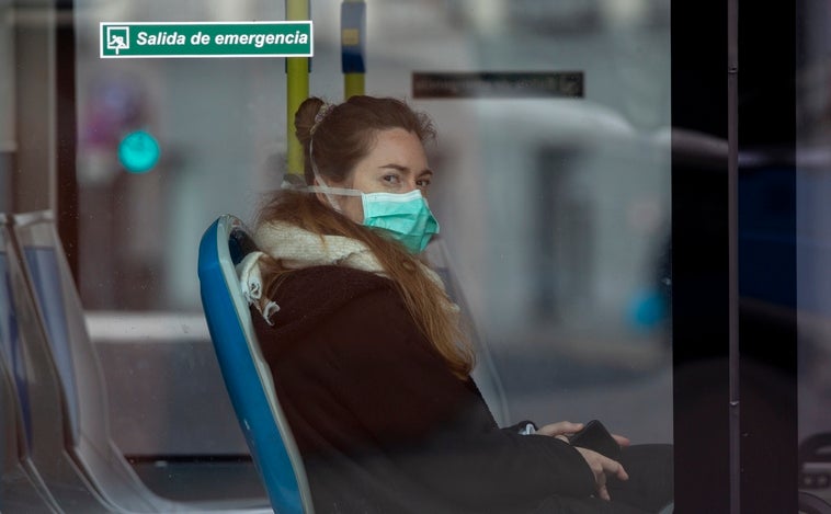 ¿Cuándo quitan las mascarillas en el transporte público de Madrid?