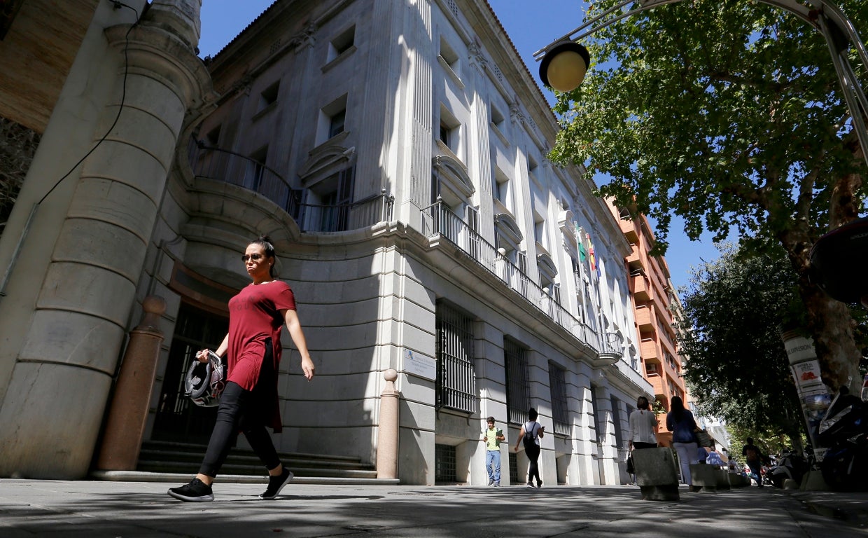 Sede de la Agencia Tributaria en Córdoba