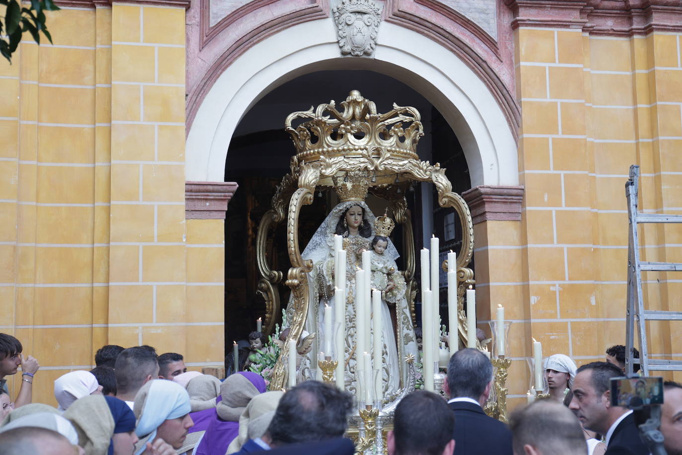 La procesión de la Virgen del Socorro por Córdoba, en imágenes