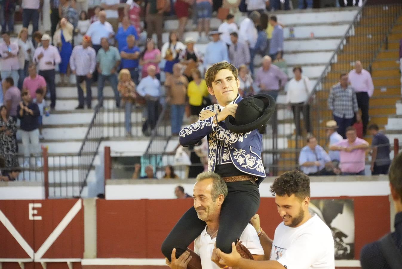 La corrida de rejones de Pozoblanco, en imágenes