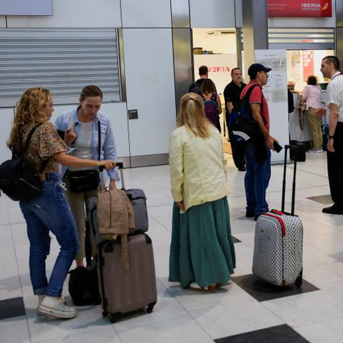 Atrapados por 'Hermine': «Nueve horas en un avión, no nos ofrecieron ni agua»