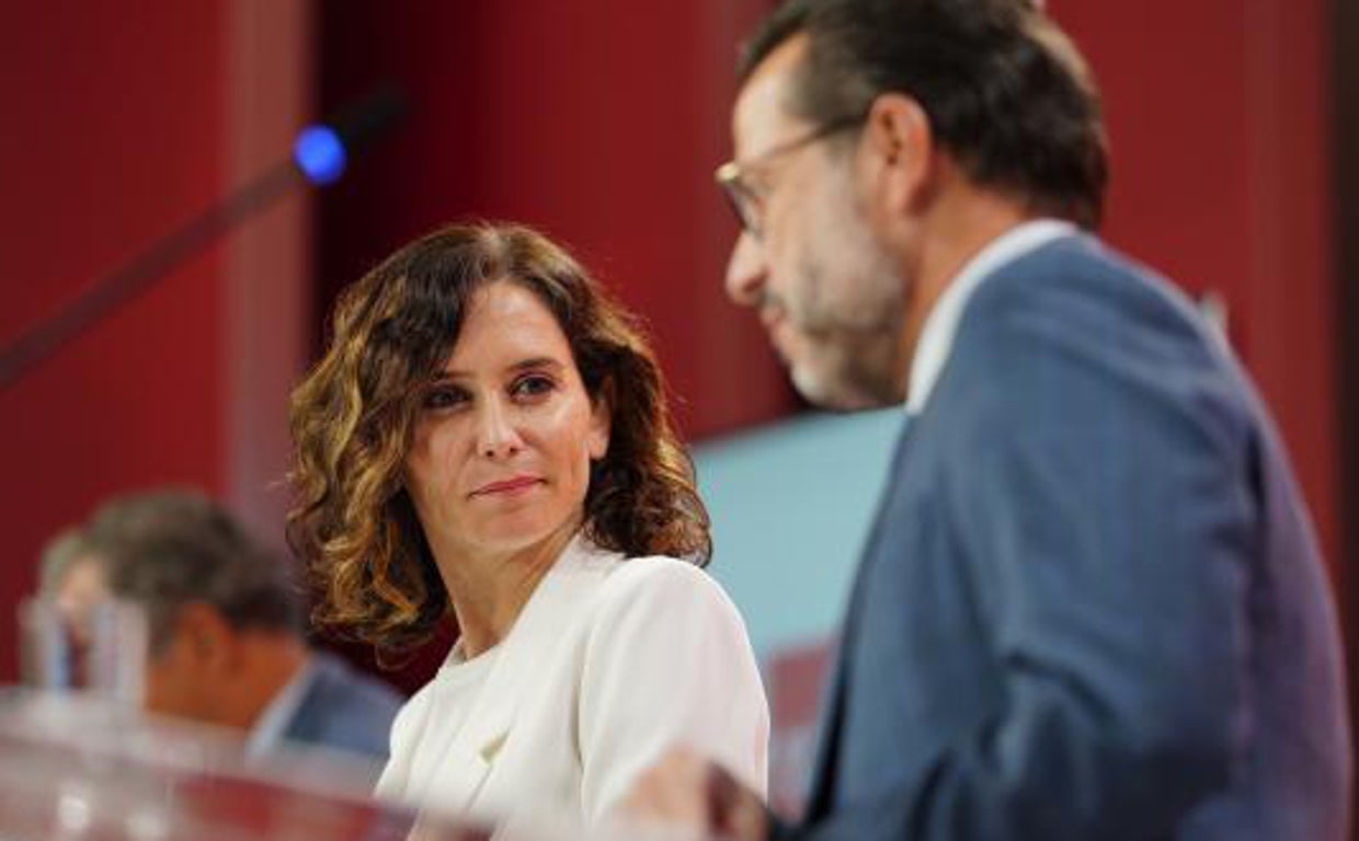 La presidenta Díaz Ayuso y el consejero Fernández-Lasquetty