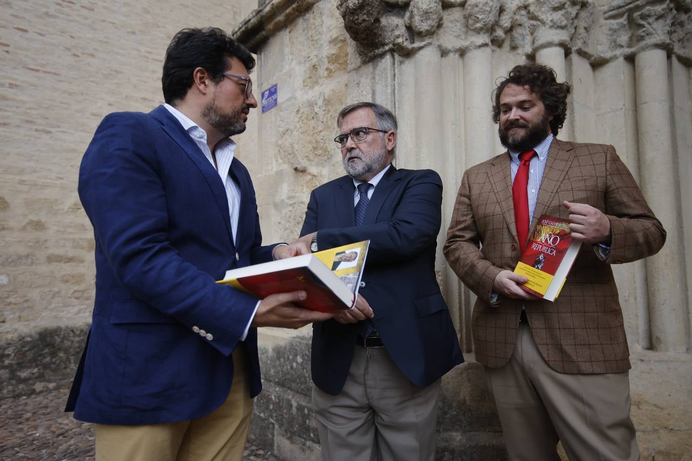 La presentación del libro de Calvo Poyato en Córdoba, en imágenes