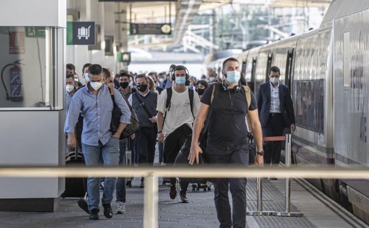 Renfe AVE Madrid-Valencia: así serán los nuevos servicios de tren para el fin de semana