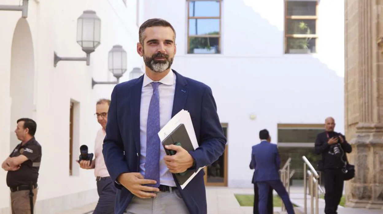 El Gobierno andaluz estudiará si acude los tribunales para defender su autonomía fiscal