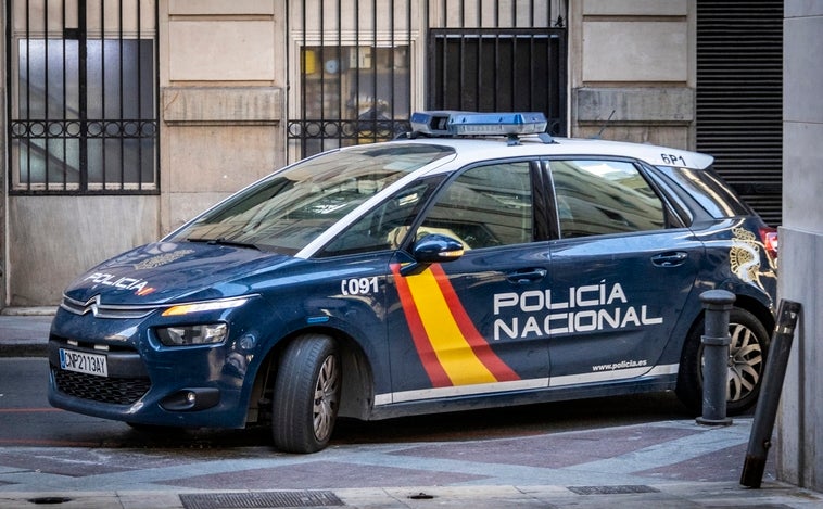 Un hombre acuchilla a su mujer en la cara y el cuello en Castellón