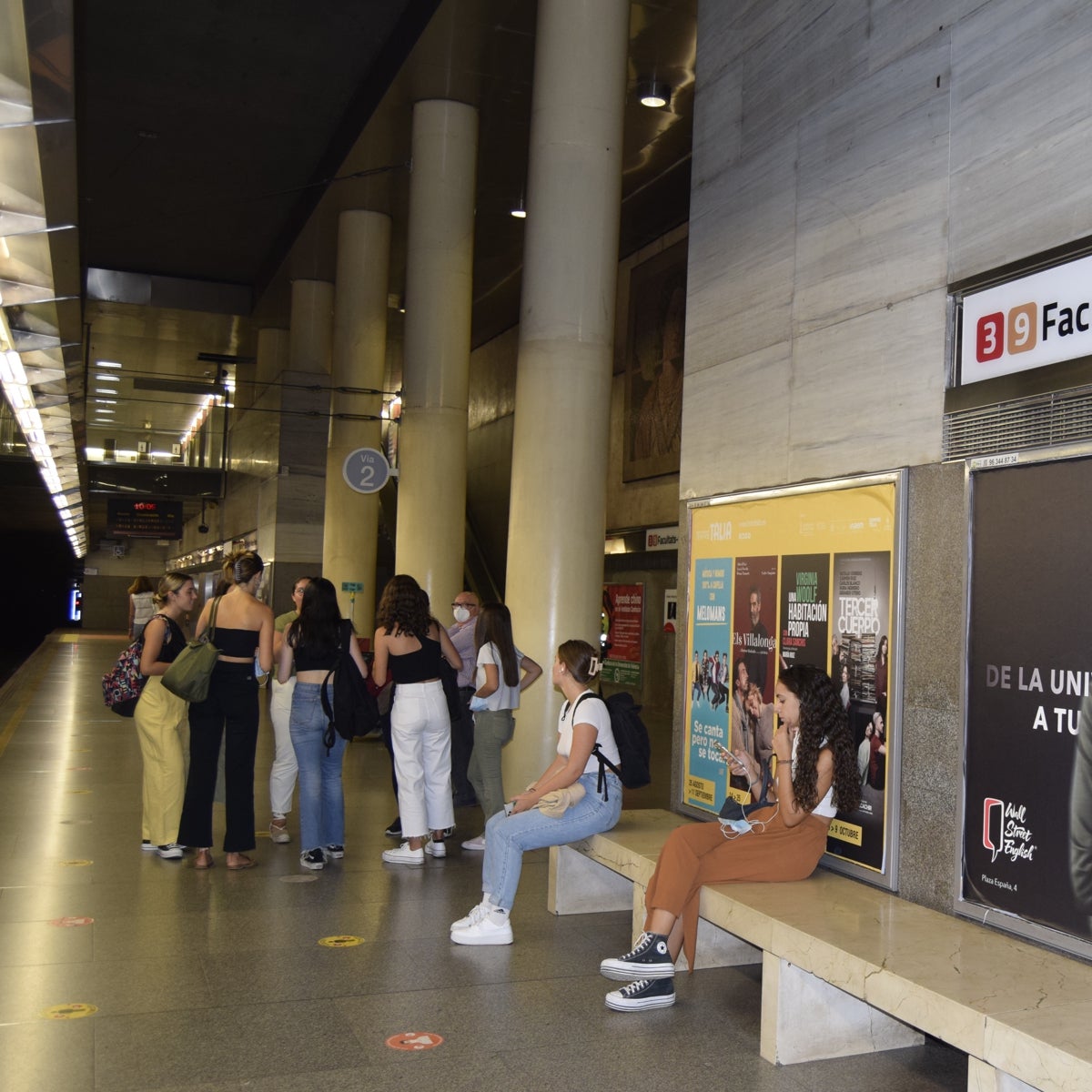 Metro y autobuses de la EMT en Valencia gratis: fechas, quién se beneficia y cómo solicitar el bono