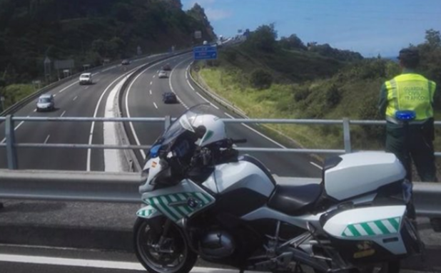 Un conductor ebrio se cuela en sentido contrario en la A-4 en Córdoba