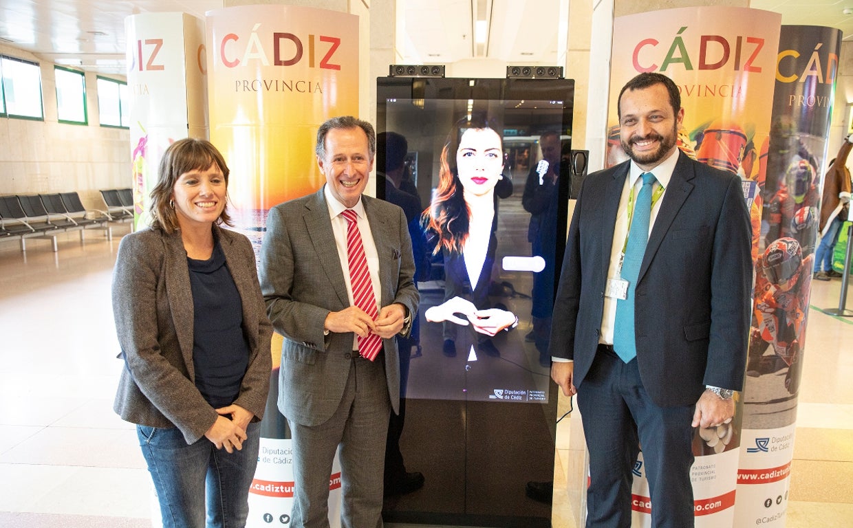 Presentación de la pantalla inteligente 'Genie' en el Aeropuerto de Jerez